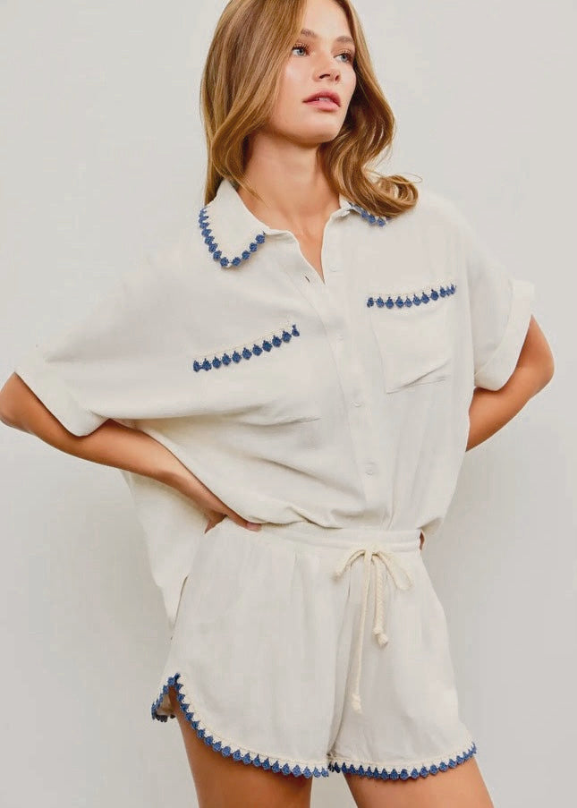 Stylish Embroidered Elastic Waist Drawstring Shorts