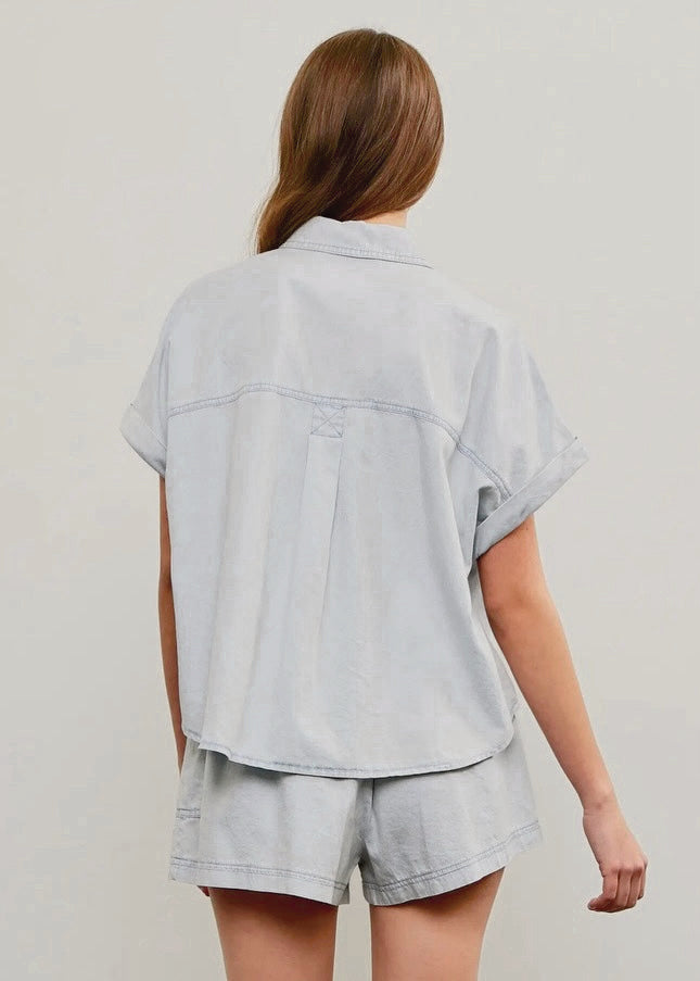 Chic Button-Up Top with Pockets