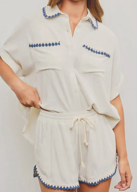 Stylish Embroidered Elastic Waist Drawstring Shorts