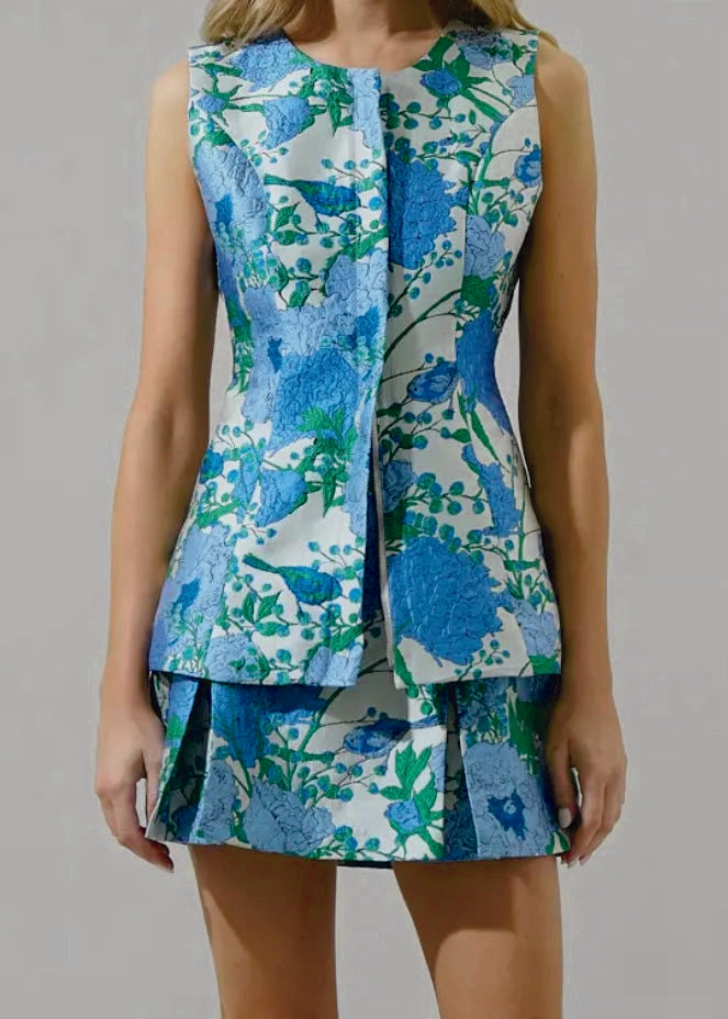 Charming Floral Jacquard Sleeveless Top